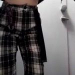 Omegle girl amateur vibrator with pulsating orgasm