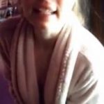 Stickam blond whore gets her ass punded