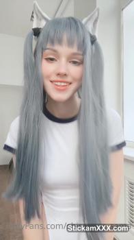 Who wants to fuck this Stickam nude pussy