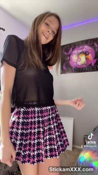 Omegle Daughter Plays for Daddy