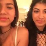 Topless smooth armpits tease - Omegle porn