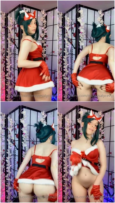 Sexy Mayvisalyce pornstar with naked wet pussy. She loves touch her pussy lips with fingers! Download it now.