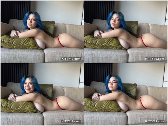 Sofiiiagomez porn lover girl. Big tits model loves wathching porn and masturbate her pussy for guy. Download it now!