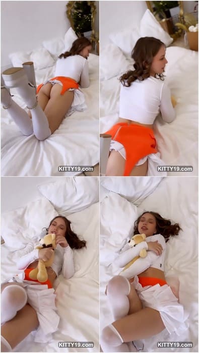 Dia Miller leaked full video with her hot body and tits. Posing without bra and panties! Young onlyfans star from Russia.