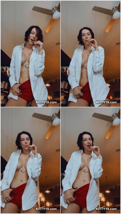 Rox Annie sextape leak video with her natural body and tits. Sexy girl need ridding on dick and suck cock for cumshot.