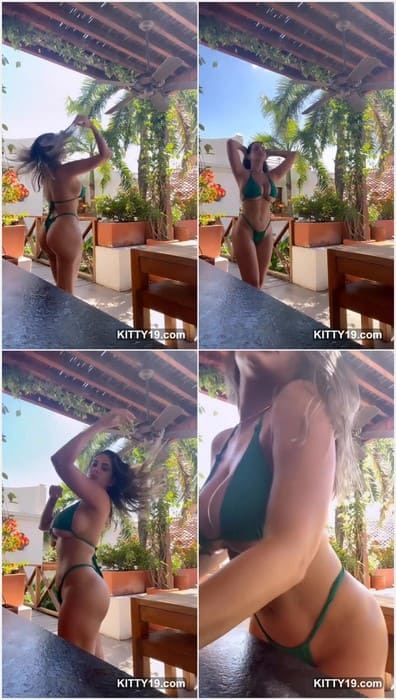 Ssannatorr sex lover girl with huge boobs. Download it leak and touch her tits so hard and you can cum on them! Yeah!