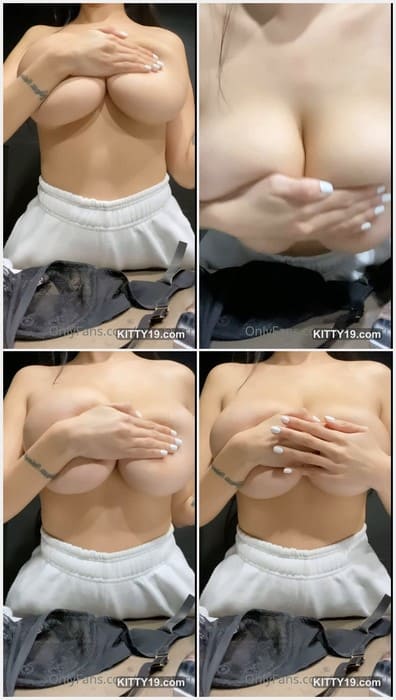 Ssannatorr porn leak video with titty touchin and titty fucking with sextoy. I need cum on her tits and suck her nipples now!