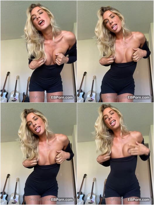 Churchofdakota naked blonde slut flash her tits on leak video. Just nude video from her private Instagram page. Only for good guys