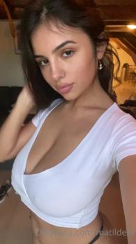 Stickam teen girlfriend with a butt wakes up wanting to fuck