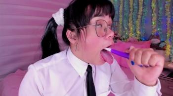 Stickam porn - cum on her rich ass and she enjoys it