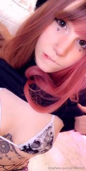 Look at that Omegle girl Butt Plug Though