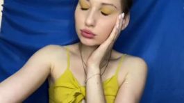 a neighbor came, then continued to Omegle girl masturbate