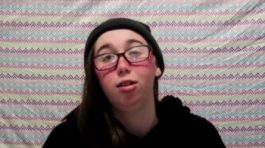 Omegle nude 18 yo spreads her pussy after getting filled