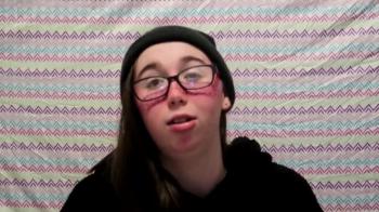 Omegle nude 18 yo spreads her pussy after getting filled