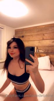 SOLITA EN MI CUARTO - Omegle leaked