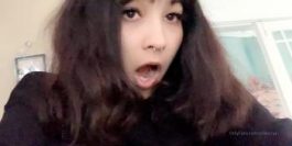 Omegle leaked babe squatfucks and squirts on this cock