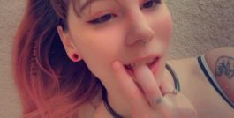 Slutty College Omegle leaked Girl Play with Pussy and Suck Rubber