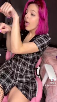 Omegle nude baby - TOUCHING ME WHEN I'M ALONE