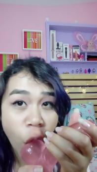 Omegle porn Like and comment if this girl is delicious