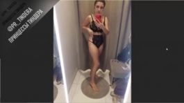 Costumed Omegle girl toying her pussy