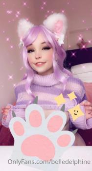 dirty Omegle nude girl takes a bath