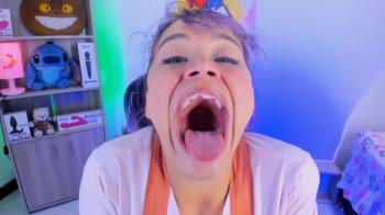 Best squirting Stickam teen slut in sexy lingerie