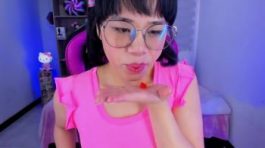 Stickam nude girl reveals her cute & big boobies on TikTok