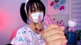 Stickam nude girl gets naked in the shower and masturbates