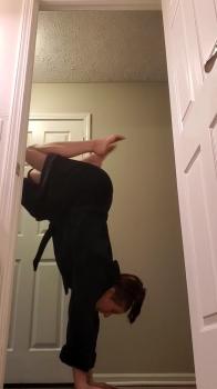 Stickam thot would sit on your face with her naked pussy if you lose the game