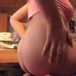 Omegle girl 18 yo squirts for first time masturbating solo