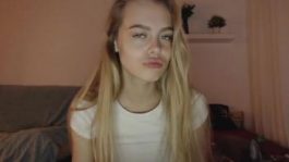 Pearly Stickam pussy fucking wet