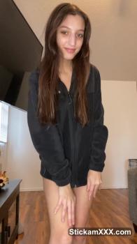 This is one perfect German Stickam teen show