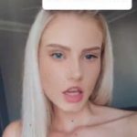 Stickam masturbation in the passenger seat