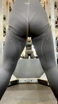 Omegle orgasm in torn pantyhose