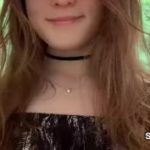 Omegle teen makes her little dildo