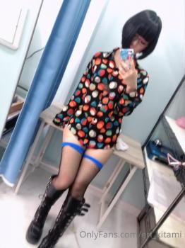 Omegle Self shot amateur pussy play