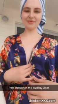 Omegle teen masturbating