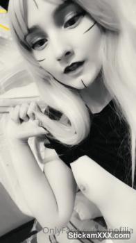 Lara Brookes Omegle masturbates