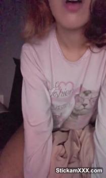 Touching her Stickam body