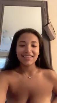 Omegle Amy feeds your wildest desires