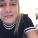 Young student girl can't stop cumming - Omegle leaked video