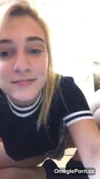 Young student girl can't stop cumming - Omegle leaked video