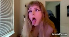 Neighbor wants to excite me so she sends me a double penetration video - Stickam sex