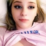 neighbor comforts me with her huge ass on all fours - Omegle leaked