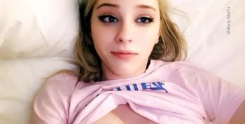 neighbor comforts me with her huge ass on all fours - Omegle leaked