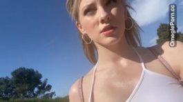 Finger lickin' good - Omegle sex