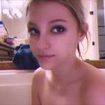 Blonde Sucked in the fitting room - Omegle leaked