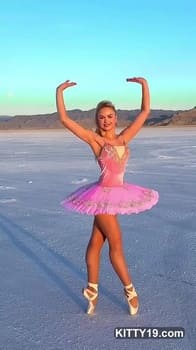 Alta Sweet Tabar sexy