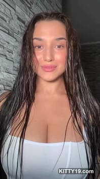 Gasanova Olya topless