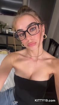 Sarah Leonard leaked